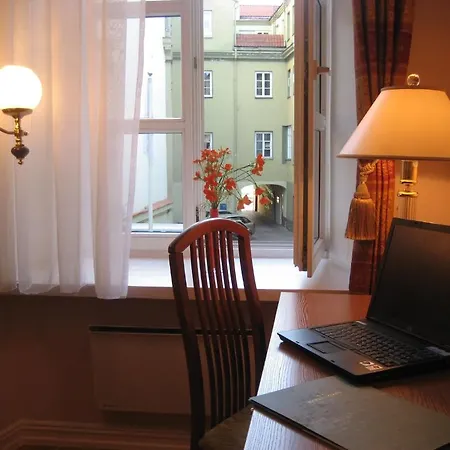 فندق Grybas House 3*