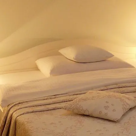 Grybas House 3* فيلنيوس