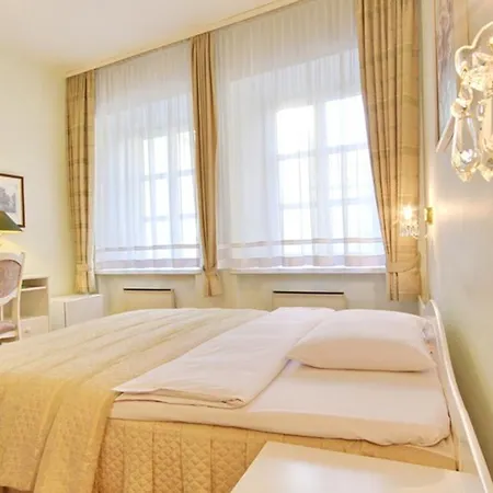 Grybas House Hotel