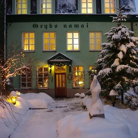 Grybas House Hotel